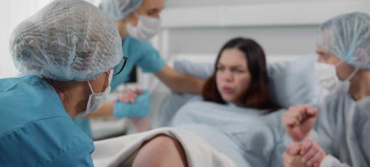 błędy medyczne podczas porodu